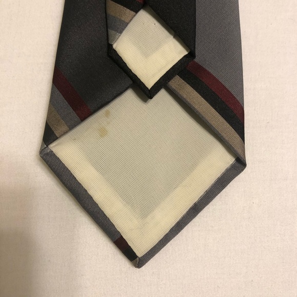 S&Q Clothiers Clip On Tie - Striped - Picture 8 of 8